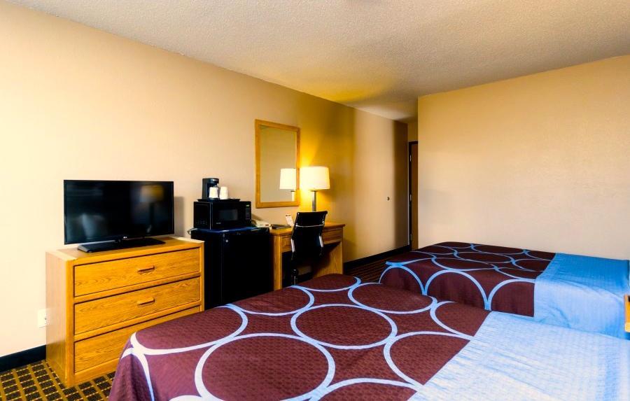 Super 8 By Wyndham Burlington Hotell Eksteriør bilde