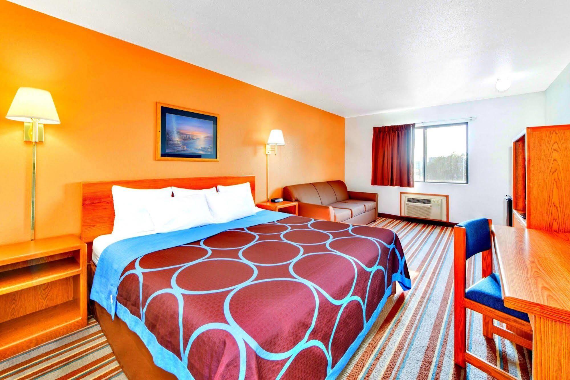 Super 8 By Wyndham Burlington Hotell Eksteriør bilde